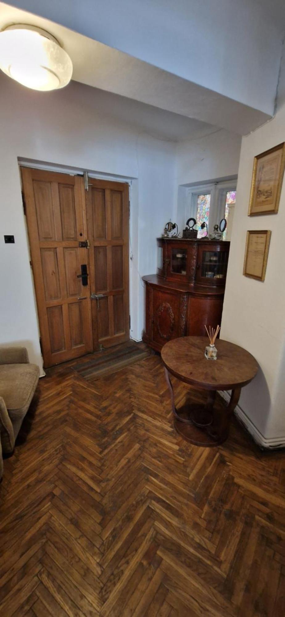 Domum - The Comunist Apartment Bucharest Luaran gambar