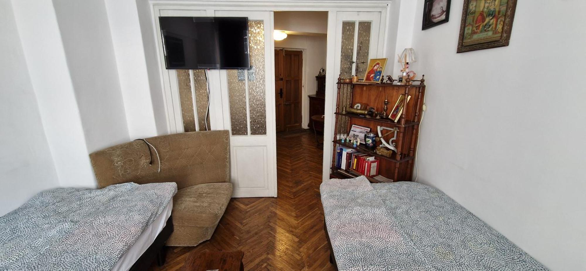 Domum - The Comunist Apartment Bucharest Luaran gambar